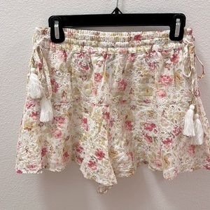 Floral Embroidery Short with tassel Detail